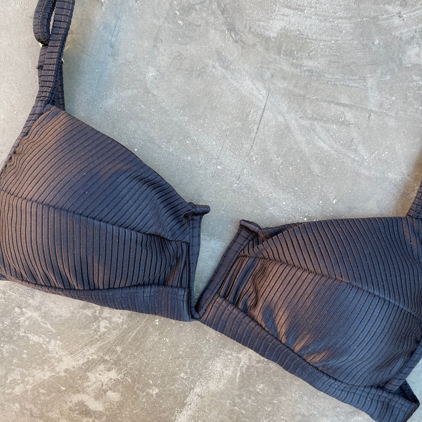 Ribbed Black Squared V Bikini Top-1